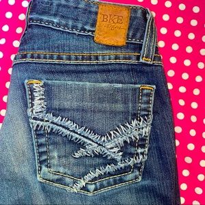 🦋 BKE Stella Boot Cut Stretch, Low Rise, Distressed, Size 24 from Buckle 🦋